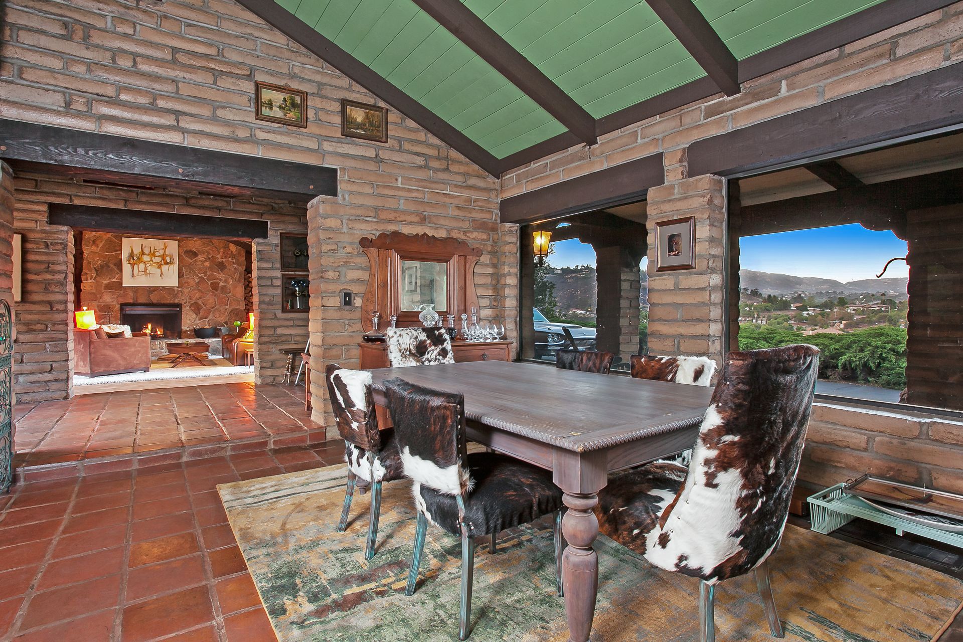 Carmel Valley Real Estate 3076 Colina Verde Lane, Jamul, CA 730,000