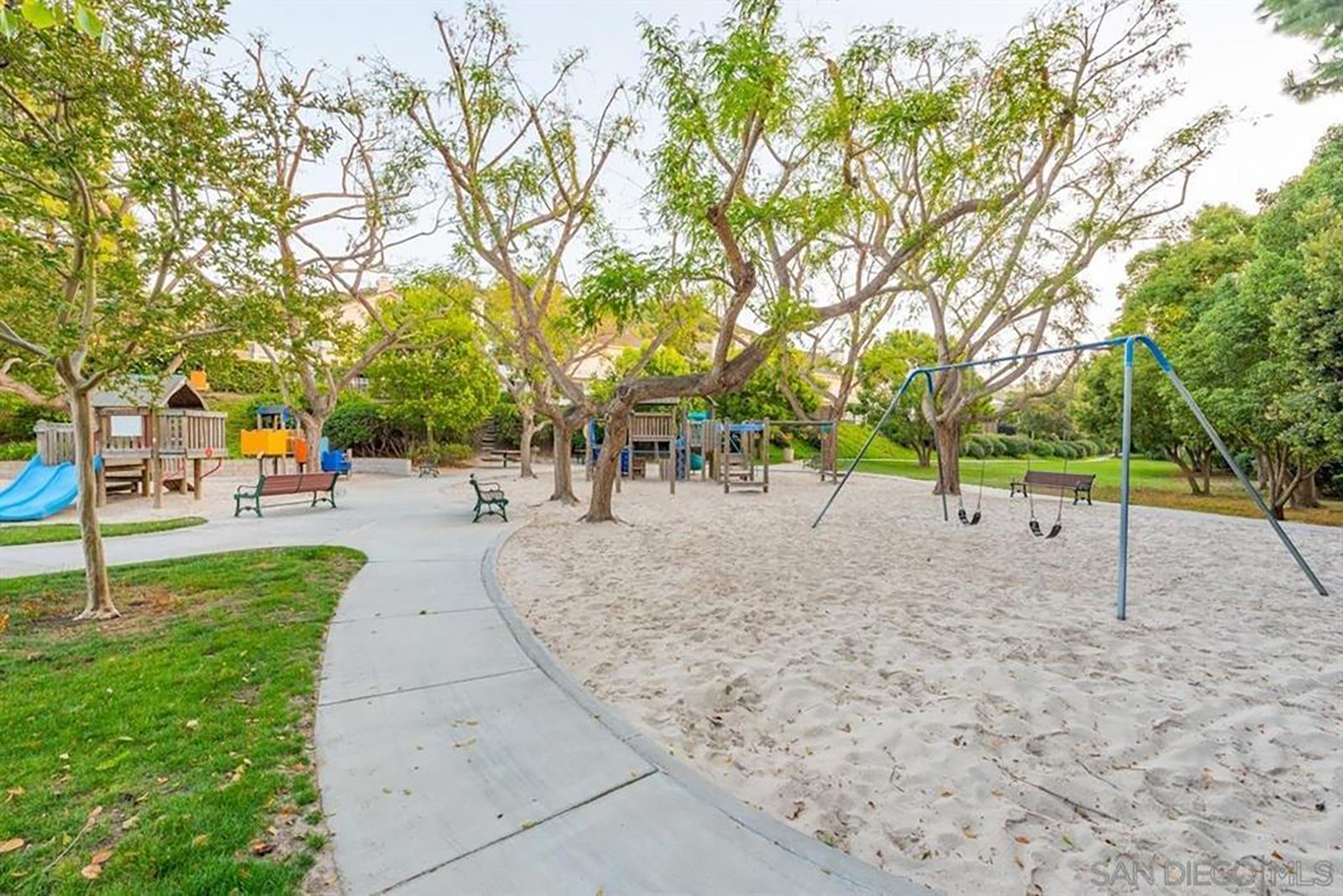 Path of 5251 playground.jpg